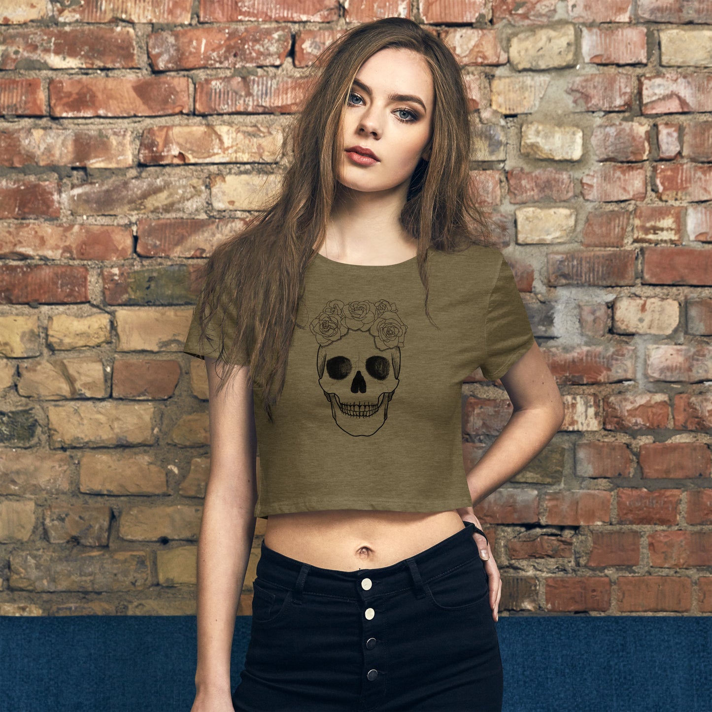 Skull & Roses Sketch Women’s Crop Tee